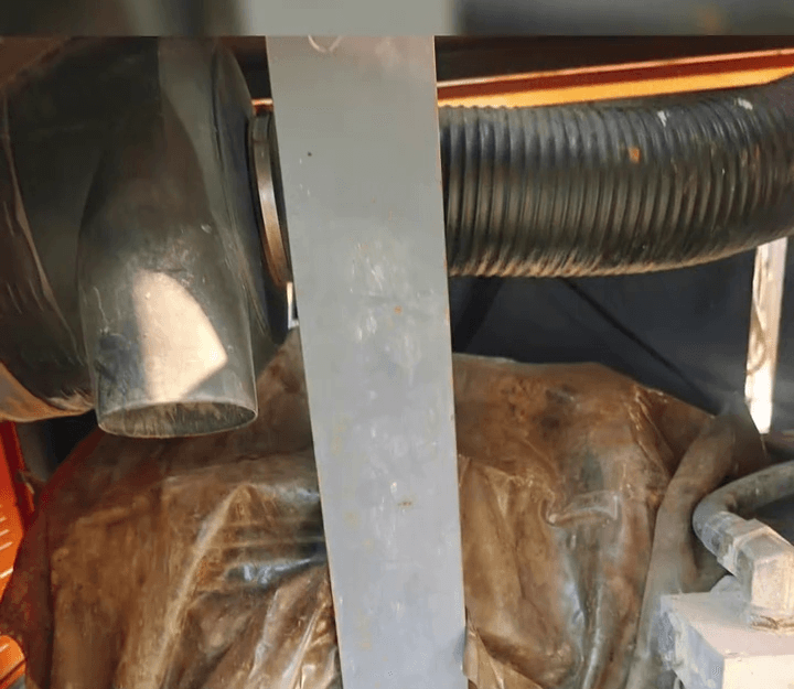 Zhigao 16.5-8 Air compressor compartment and piping component details