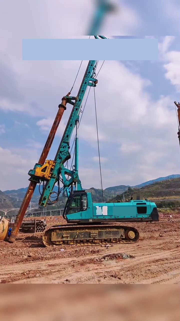 Used Sunward 220 Rotary Drilling Rig rear view
