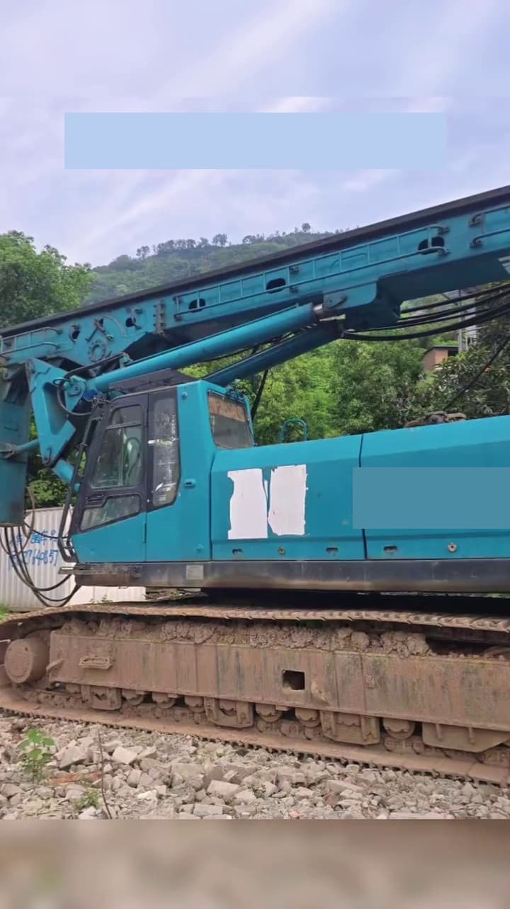Used Sunward 220 Rotary Drilling Rig side view
