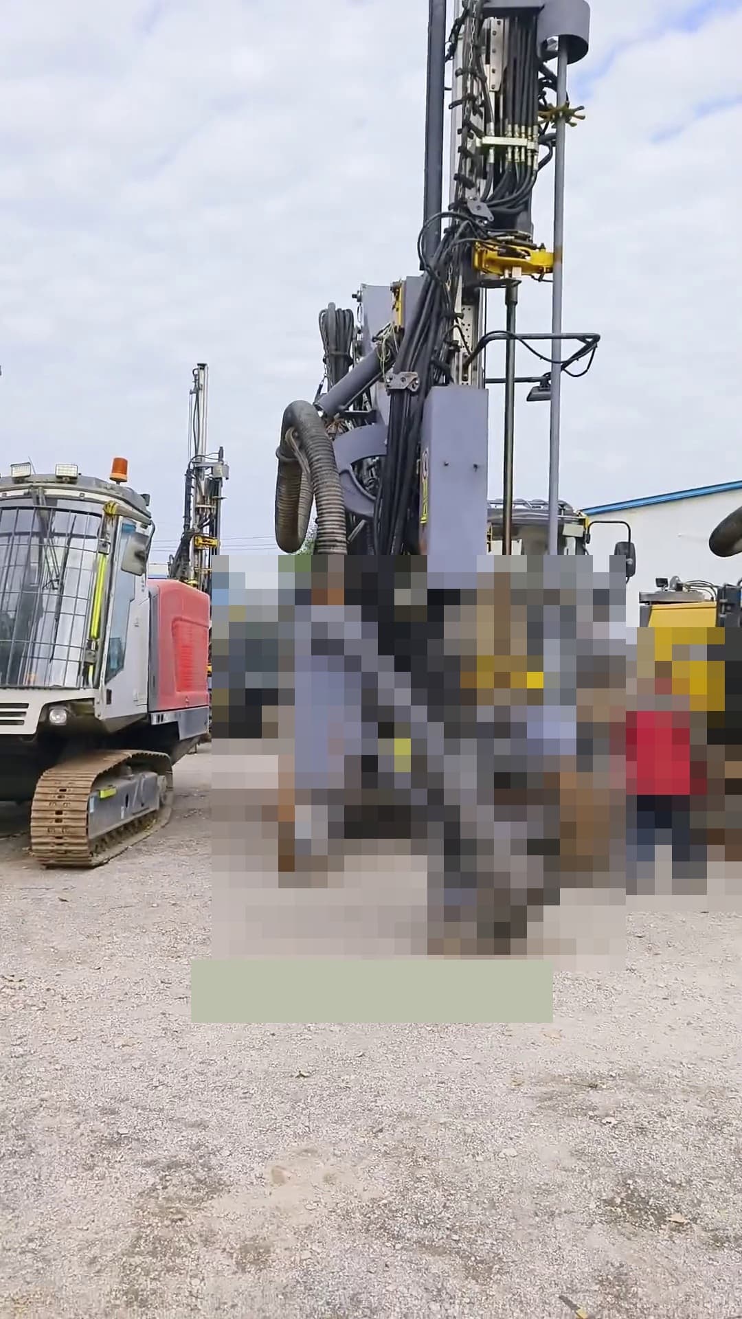 Epiroc T40 sondaj kulesi kullanılmış ekipman detay görünümü