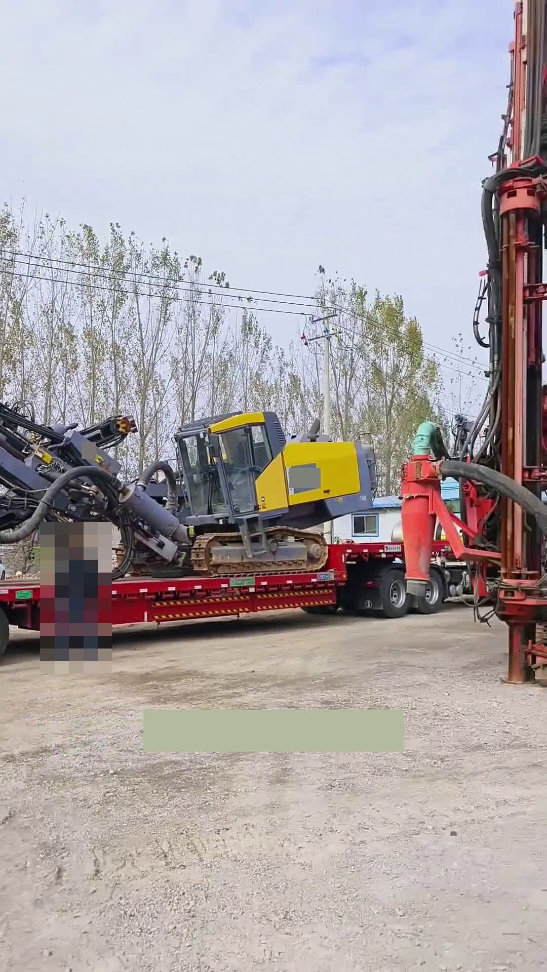 Epiroc T40 sondaj kulesi kullanılmış ekipman ön görünüm