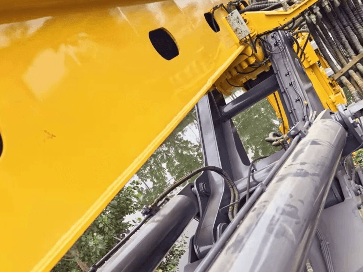 XCMG XR240E معدات حفر دوارة مستعملة
