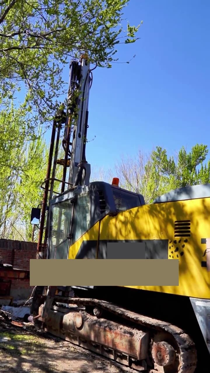 Atlas Copco FlexiROC D50 drilling-rig used equipment front view
