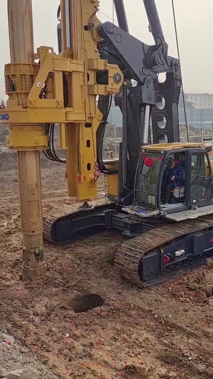 XCMG XR360E جهاز حفر دوار مستعمل