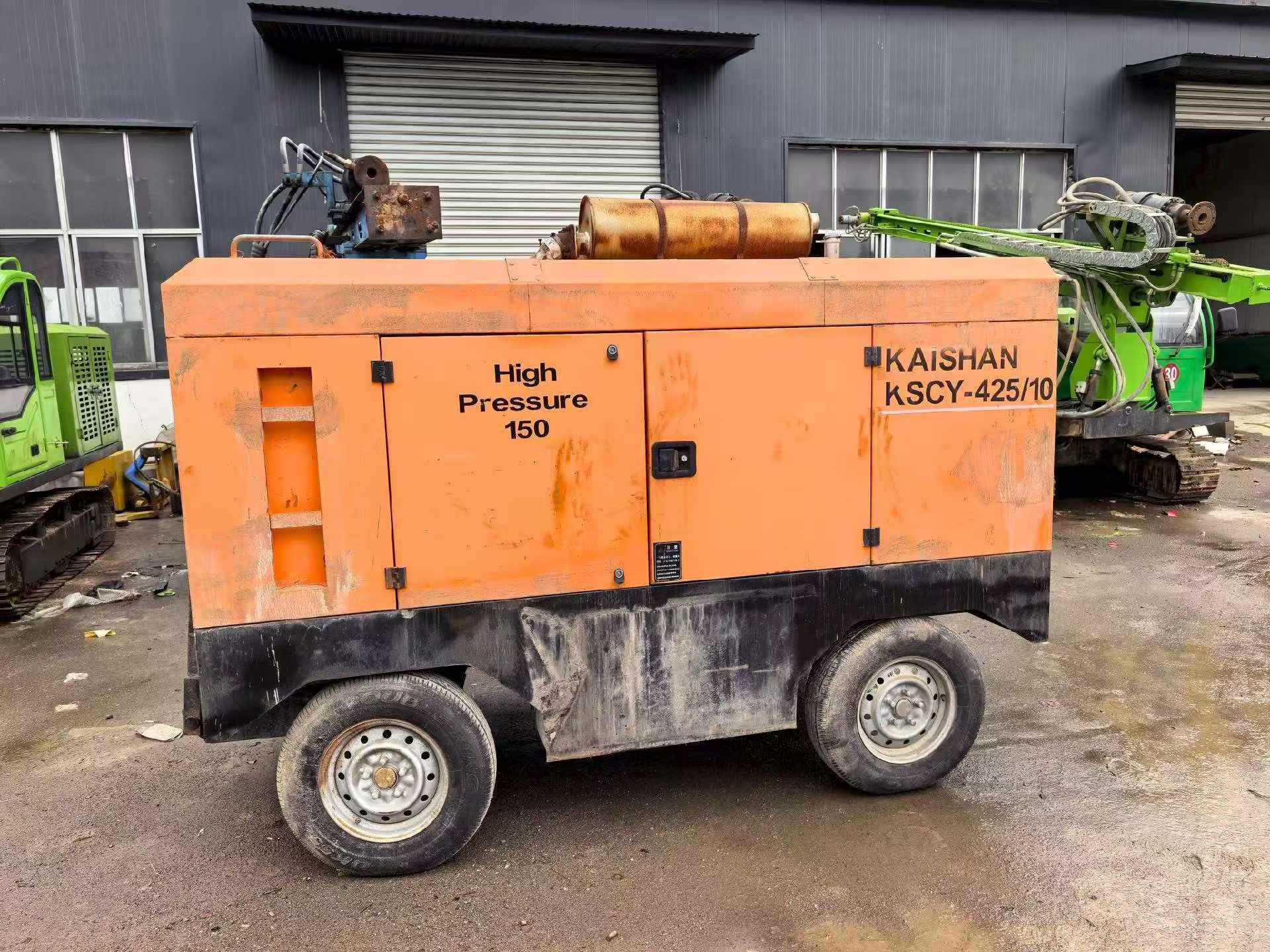 Used Kaishan KSCY-580/17 portable air compressor, source view 2