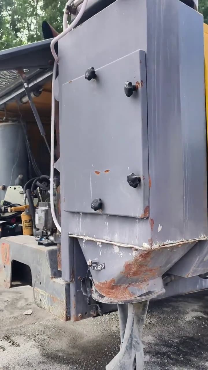 Atlas Copco T35 equipment view 6