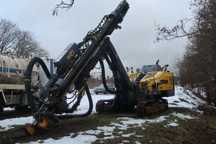Atlas Copco T35 Top Hammer Surface Drill Rig used equipment