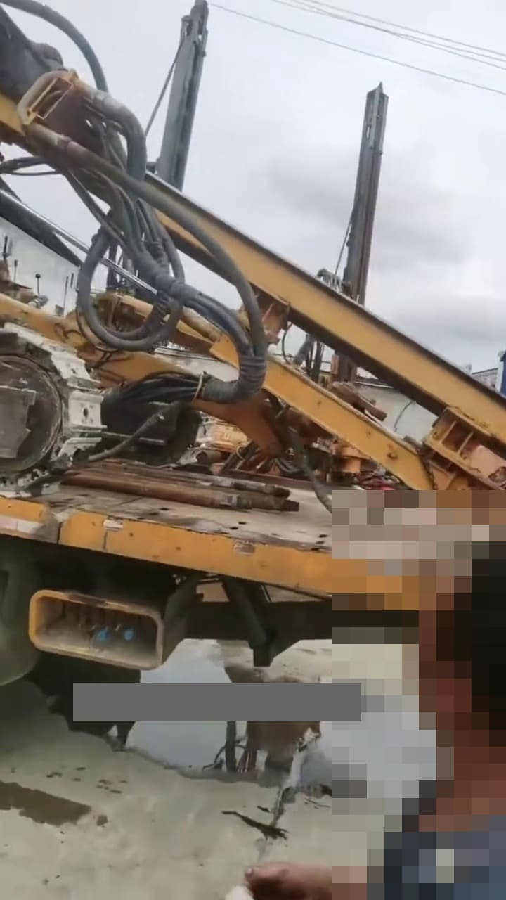 Jinke JK593 drilling-rig used equipment left view