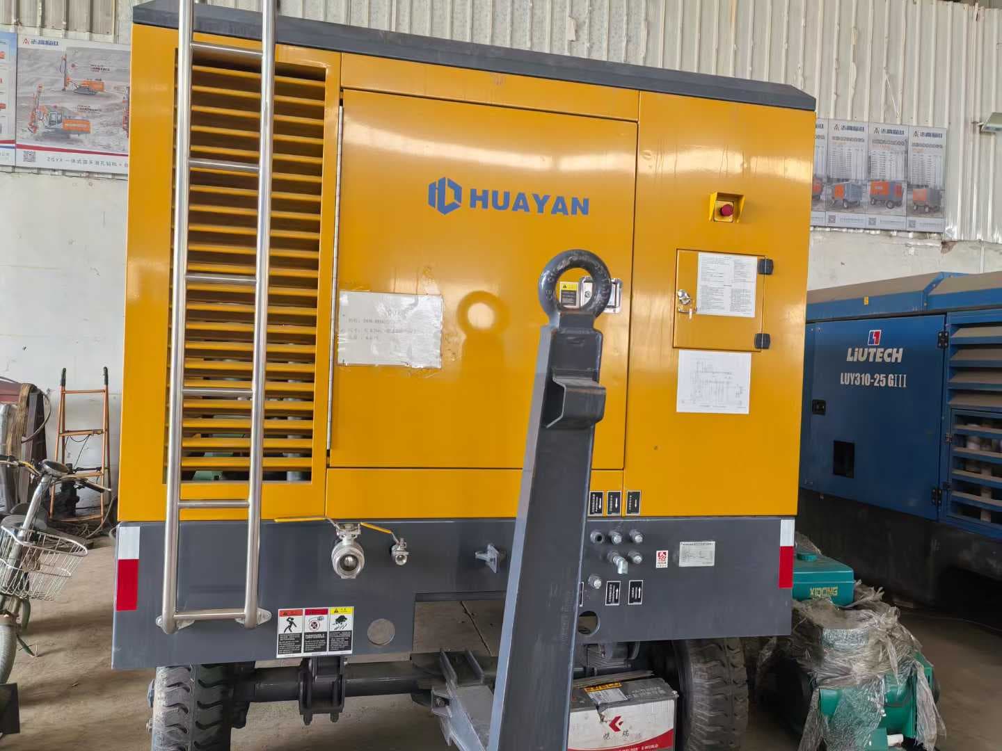 Used Sullair XSK39SD high-pressure portable air compressor, source view 3