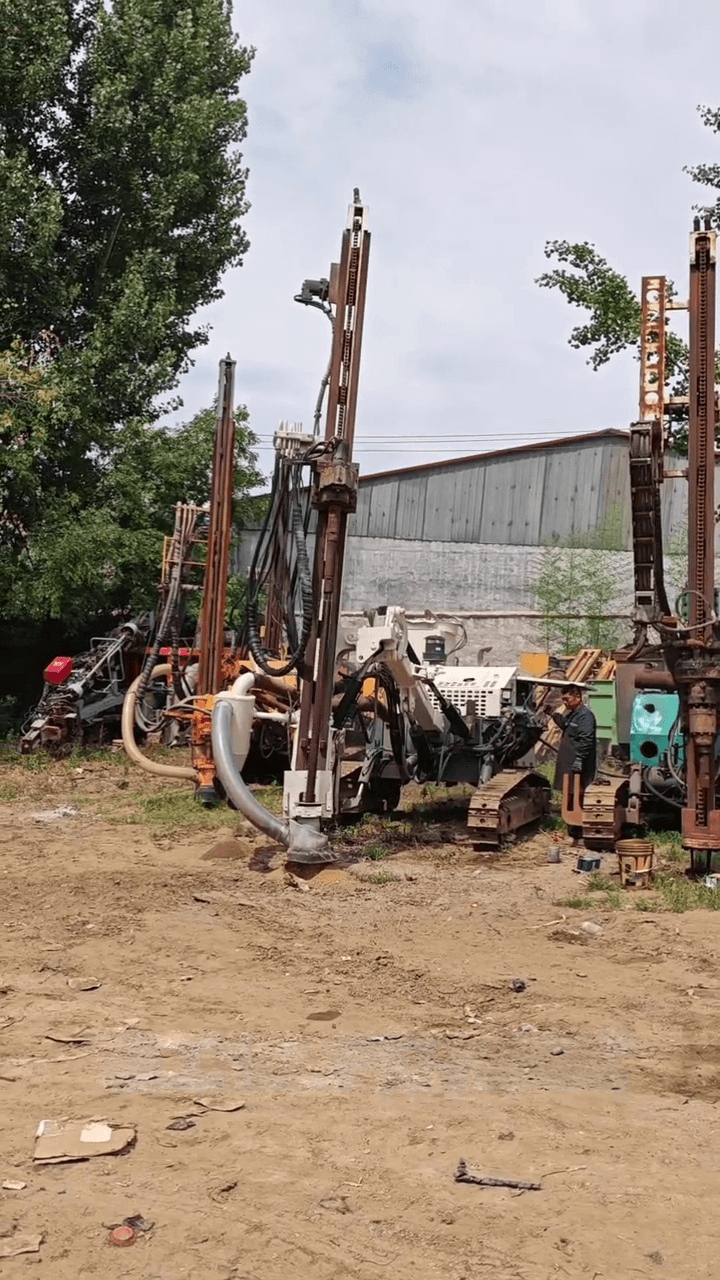 حفارة SDLG 150F سطحية مستعملة بنظام DTH