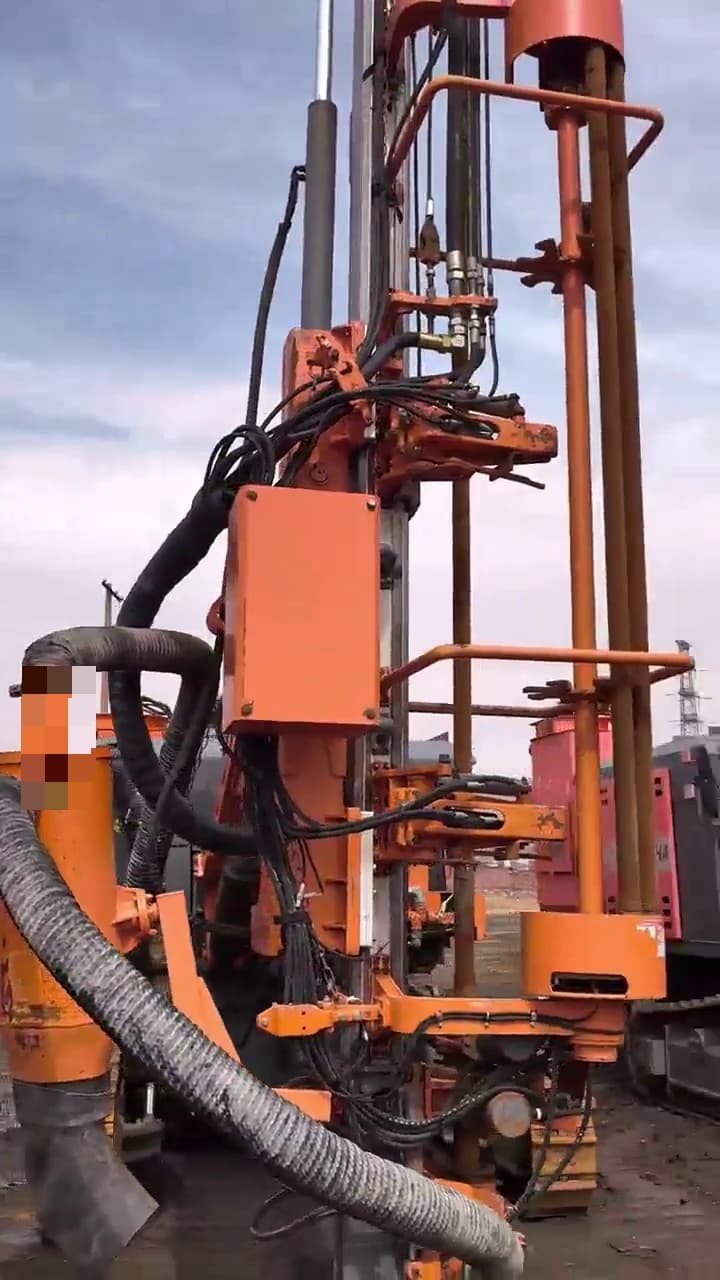 Zhigao 452HA Integrated DTH Surface Drill Rig used equipment