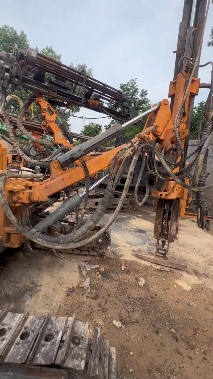 Used Kaishan 420S DTH drilling rig in operation
