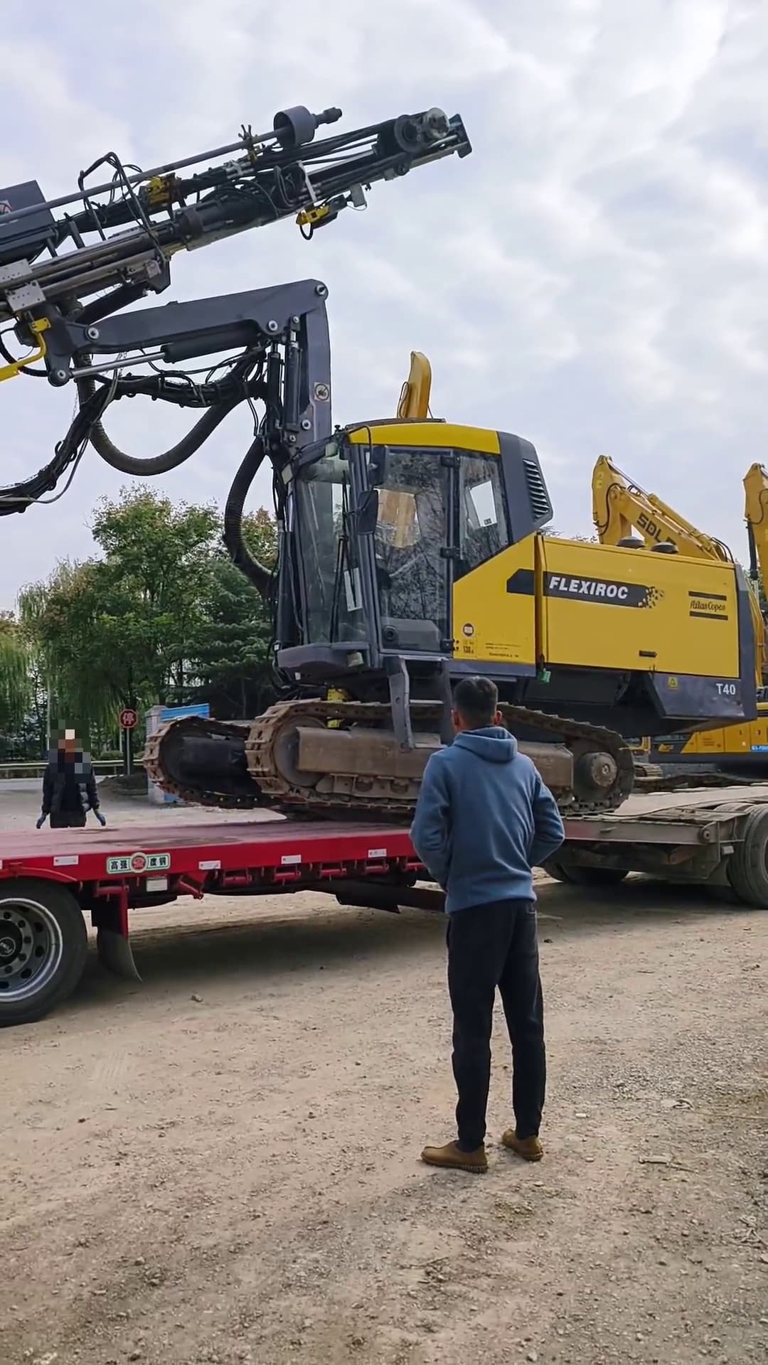 Epiroc T40 Top Hammer Surface Drill Rig used equipment