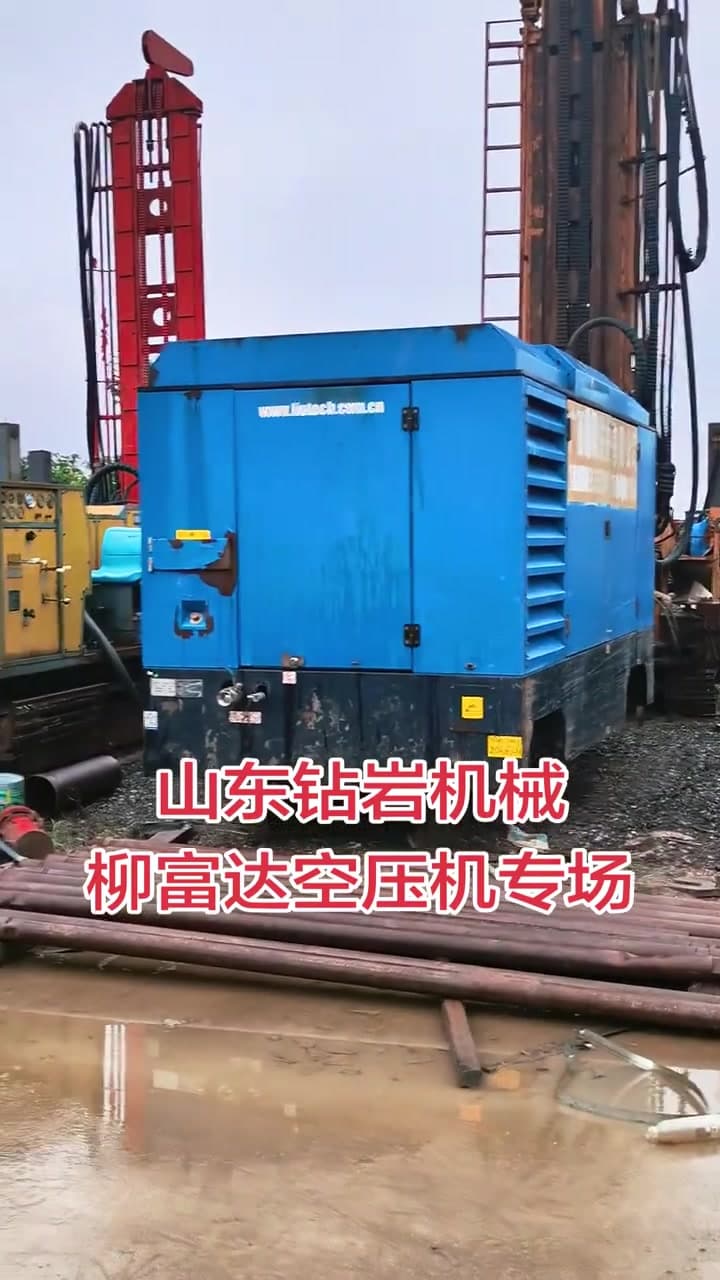 Liutech LUY350-30G air-compressor used equipment side view