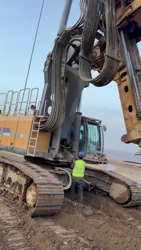 XCMG XR340E معدات حفر دوارة مستعملة