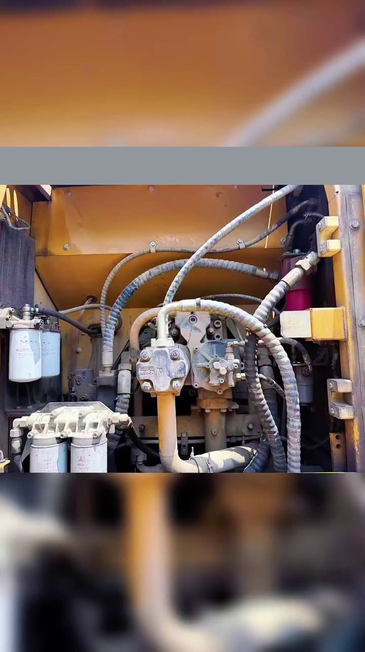 SANY SR405R drilling-rig used equipment interior view