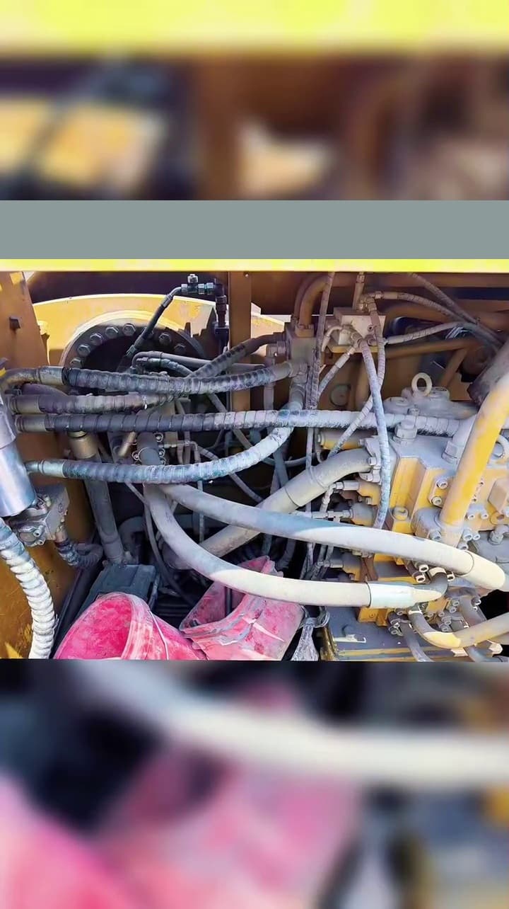 SANY SR405R drilling-rig used equipment interior view