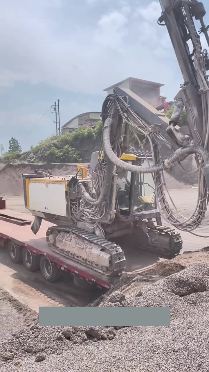 Atlas Copco T35 drilling-rig used equipment front view