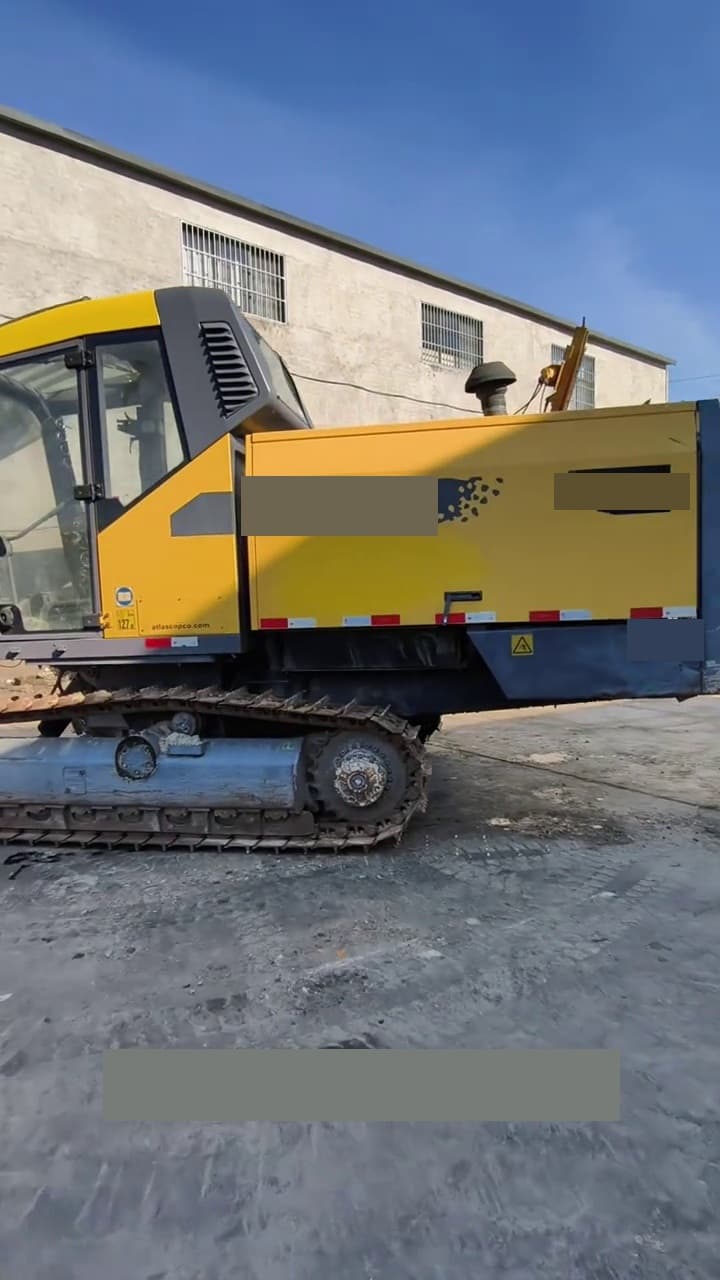 Atlas Copco T35 буровая установка б/у оборудование вид спереди