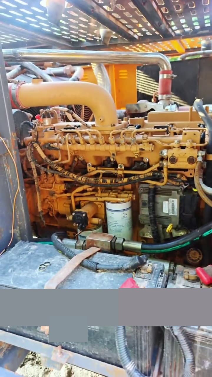 Kaishan KT5 drilling-rig used equipment interior view
