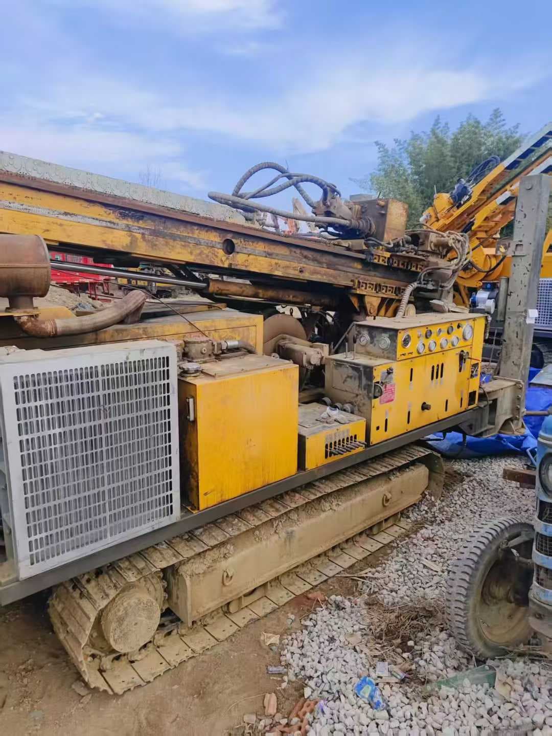 Used Yichuang YDX-1500GL full-hydraulic exploration drilling rig, source view 2