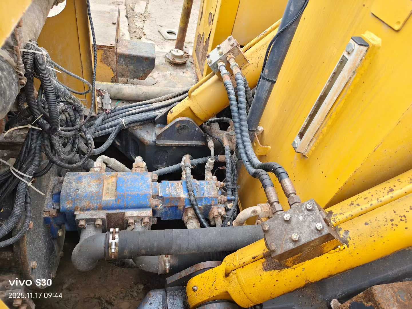 Used XCMG XSL5/280 deep well drilling rig, source view 6
