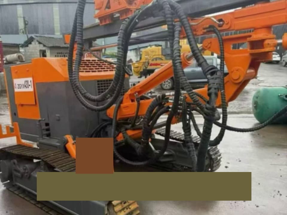 Kaishan KG420S drilling-rig used equipment interior view