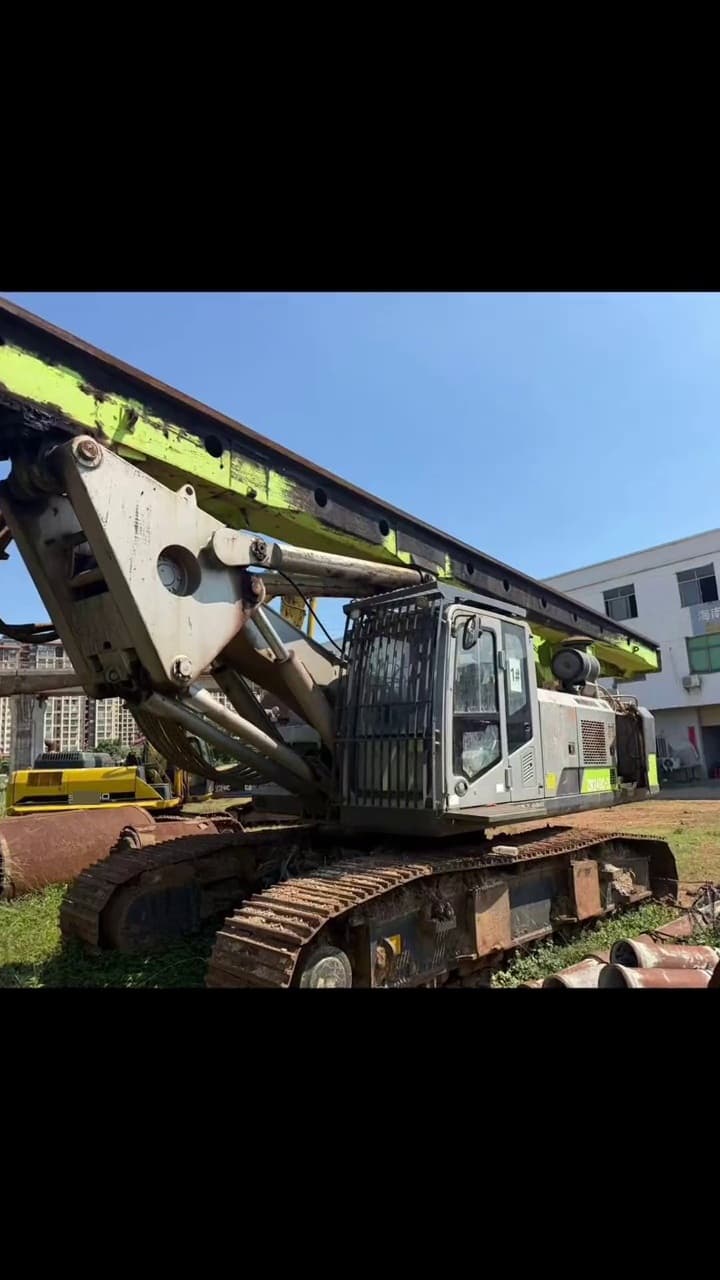 Used Zoomlion 240 Rotary Drilling Rig side view