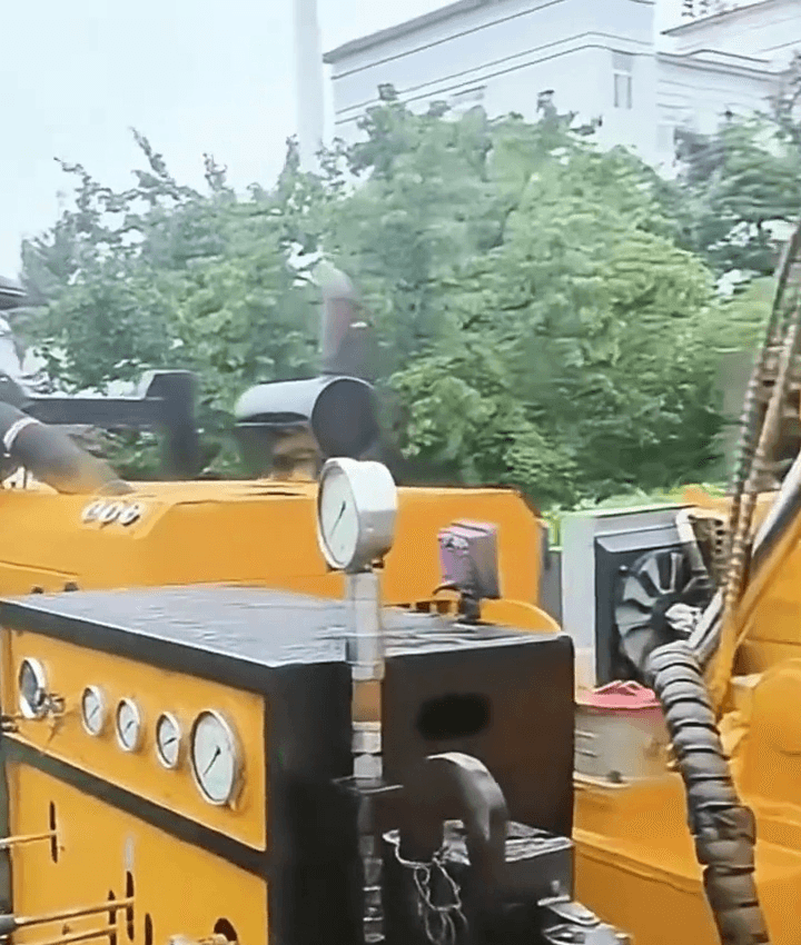 Yichuang 1000 used drilling rig control panel and pressure gauge