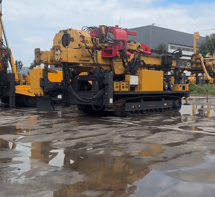 XCMG XSL20/1000 actual rig in the wet equipment yard