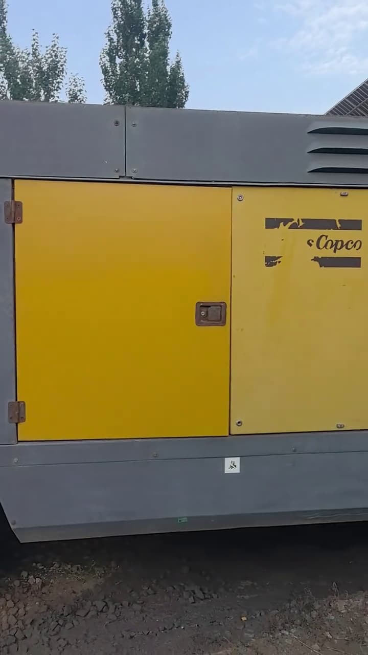 Used Atlas Copco XRHS836 mobile air compressor, left view