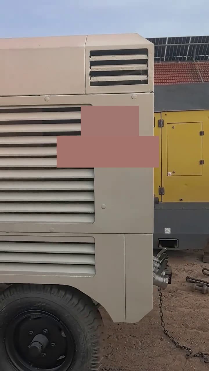 Used Ingersoll Rand XHP750 mobile air compressor, left view