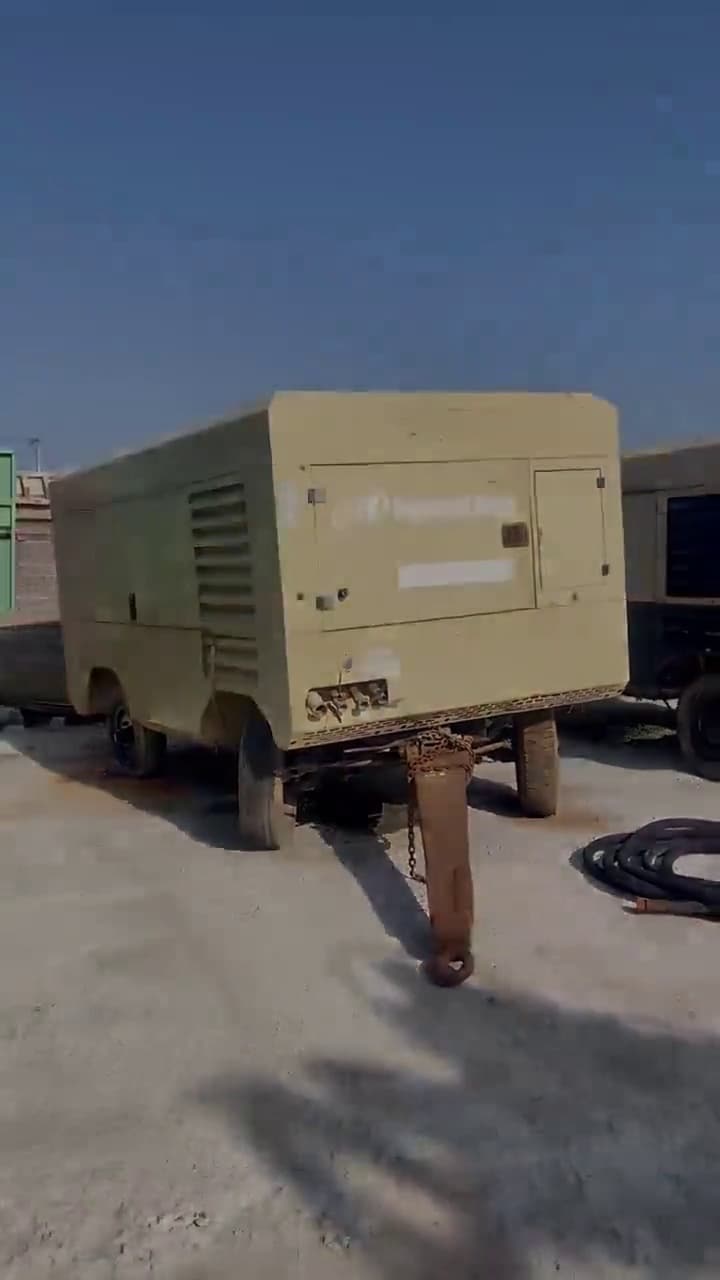 Ingersoll Rand VHP750 Mobile Air Compressor used equipment